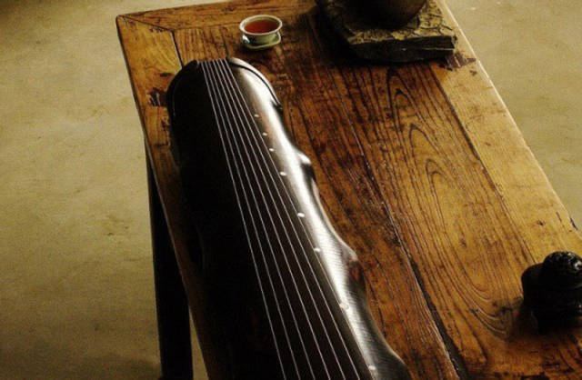 荆门市古琴蕴含的传统文化，一把古琴制备出来要两年的时间